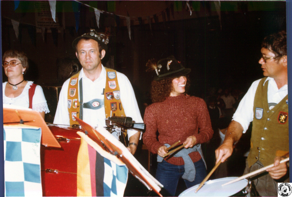 1981 10 10 01 Oktoberfest @ Civic Center.jpg
